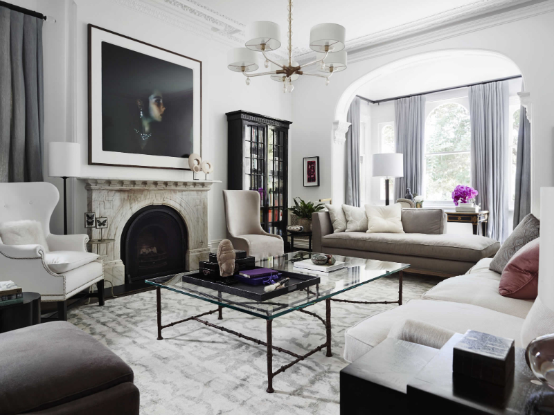 6 Hollywood Regency Living Room Ideas for When You're Feeling