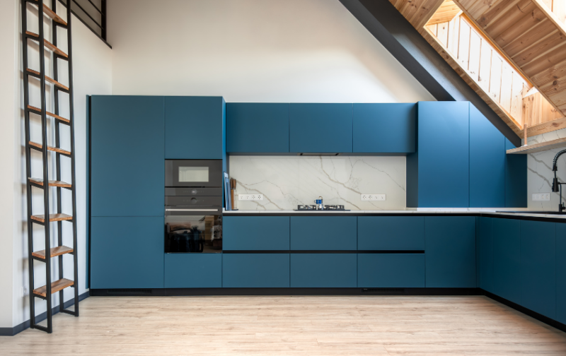 Kitchen Cabinet Color Trends - Nautical Blue