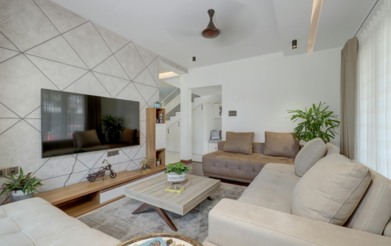 TV Feature Wall Design - Dynamic Geometrics