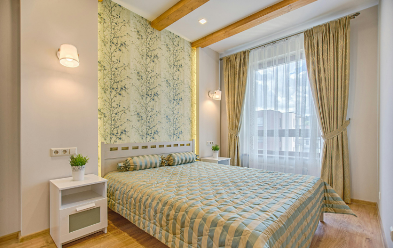 Wallpaper & Wall Murals